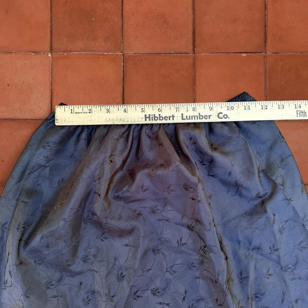 80s Vintage Lorraine Embroidered Half Slip Skirt Lingerie